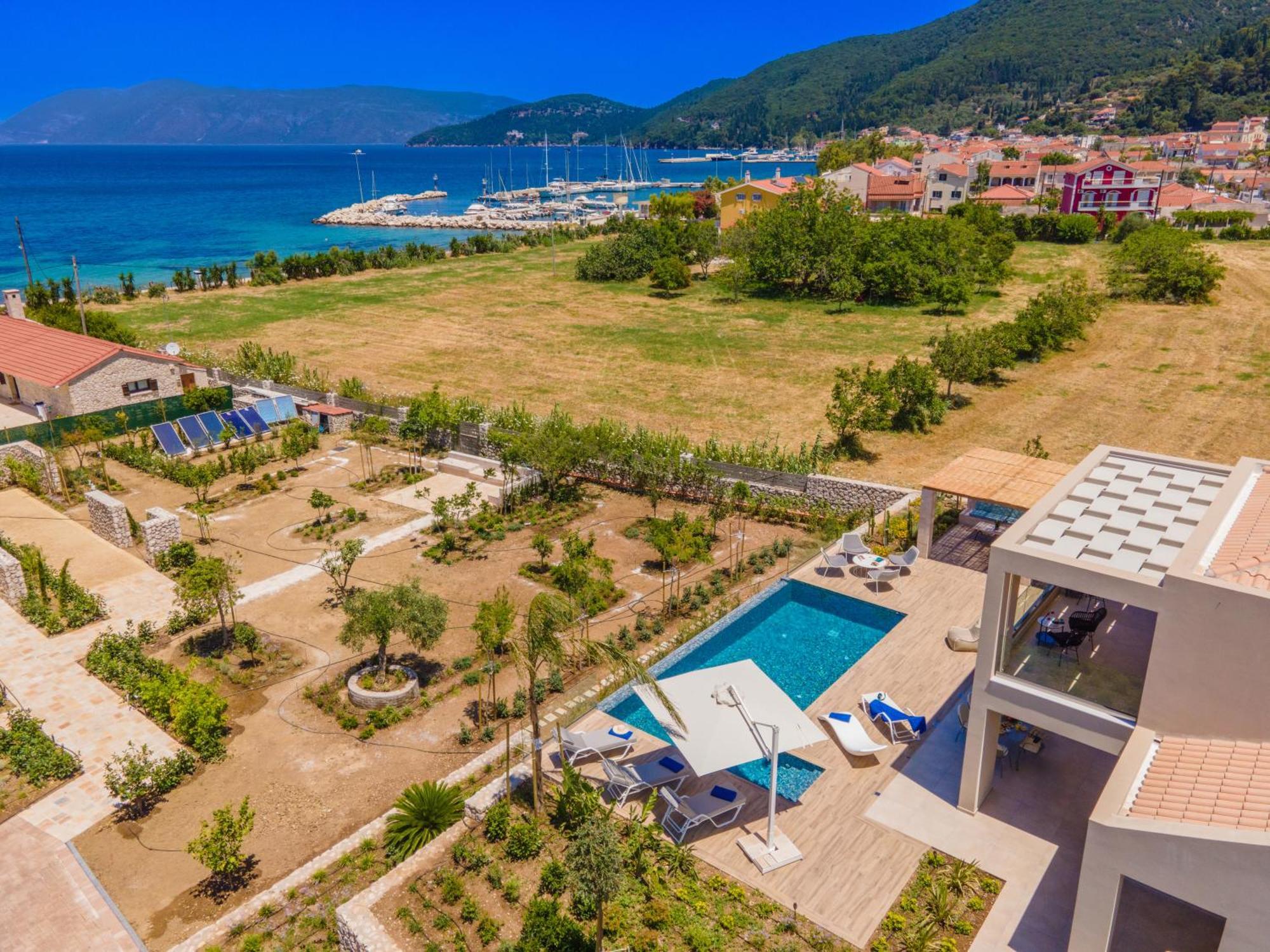 Claire Villa Сами Экстерьер фото